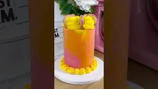 Fun Birthday Cake made with Frost Form 🩷 #cake