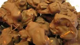 Betty's Rocky Road Nut Clusters