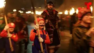 EN VIVO: Escocia celebra el festival vikingo Up Helly Aa con su tradicional desfile de antorchas