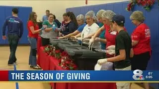 Metropolitan Ministries serves Christmas dinner