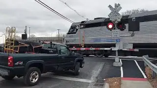 PL42AC shovers train across Outerwater Lane