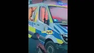 Protesters for intention of a far-right group to burn a Koran at &Ouml;rebro, Sweden. Police injuried.