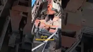 High gradient wet type ring vertical magnetic separator