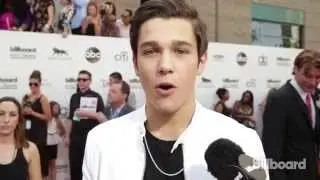 Austin Mahone: Billboard Music Awards Red Carpet 2014