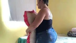 ARRUMANDO O QUARTO 
