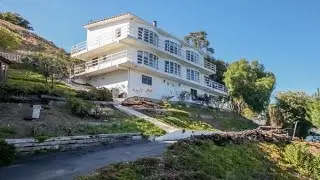 21733 CASTLEWOOD Drive, Malibu, CA Presented by Brian Selem.
