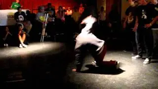 Headhunters Crew Bboy Scooby Battle for Creative Arts 2011