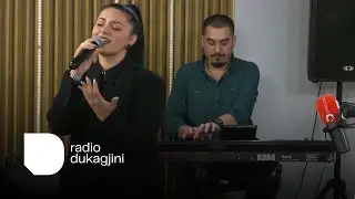 Performanca live në Duk’at nga Saranda Alija