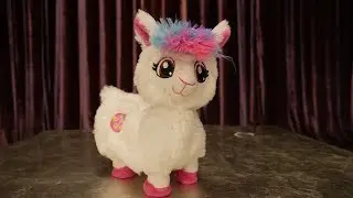 Elizabeth queen и интерактивная мягкая игрушка ZURU Pets Alive Танцующая Лама