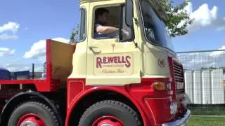 SUNDAY DEPARTURES GAYDON TRUCKS JUNE 2017