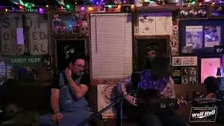 Colter Wall - Houlihans At The Holiday Inn (Live From W.B. Walker's Barn & Grill)