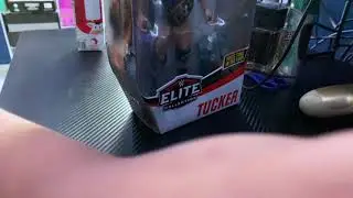 Unboxing tucker elite series 76