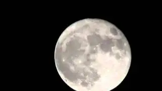 Full Moon Supermoon wolf howl - Canon T2i 550D video crop mode DSLR with Canon EF 135mm f/2L blue