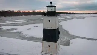 Frozen Lake Erie Sunset 4k