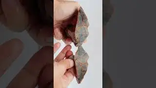 Камень! 🤩 Сюрприз-сюрприз! Внутри СИНИЙ цвет!! Прекрасная брекчиевидная яшма!