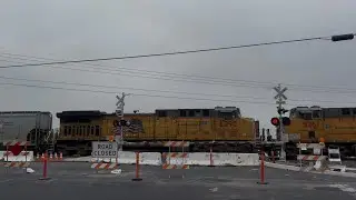 *New Rebuilt Crossing* UP 8911 Grain Train North - E. Woodward Avenue Railroad Crossing, Manteca CA 