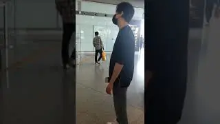Dimash 20190426 Beijing airport to Chengdu