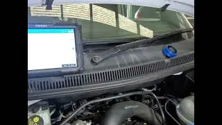 Volkswagen transporter overheating on the freeway ! 😰