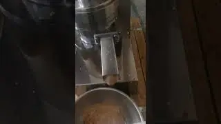 cashew butter  making machine cashew grinding machine