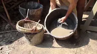 Petits pots dans les grands : la décantation de l'argile