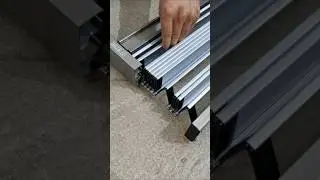 Transparent folding screen door, transparent without obstruction, windproof