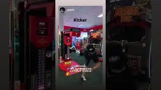 Shiz Spinning kick. #taekwondo #kicking #spinningkick #martialartist #arcade #game