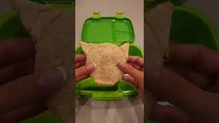 Cat for lunch #cat #kidslunchbox  #bento #create #makeit #lunchideas #bentolunch  #shorts #asianmom
