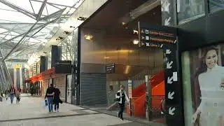 Galleria commerciale piazza Garibaldi Napoli spreco di energia elettrica
