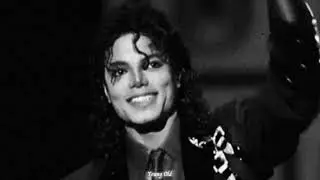 Michael Jackson &iexcl;King of Pop! - Give in to Me | Espa&ntilde;o/Ingles