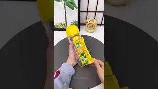 Never Forget Your Medicine Again! Smart Water Bottle with 7‑Day Pill Organizer 💊💧 Viral Gadget 2025