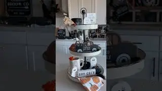 Halloween 3-Tiered Tray