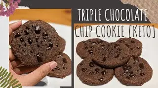 Best Eggless Keto Chocolate Chip Cookie with low carbs [ONLY 2g net CARBS]