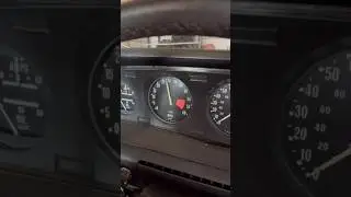 Rover P6 4.6 V8 zimny rozruch - stał nieużywany przez kilka tygodni, czas odpalić Rovera V8!