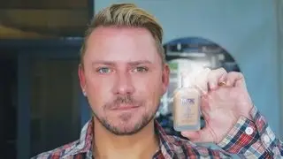 FIRST IMPRESSIONS: L'OREAL MAGIC NUDE LIQUID POWDER FOUNDATION DEMO & REVIEW