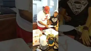 Guy Angrily Smashes Cake When It Revealed Colors of His Rival Football Club - 1083838