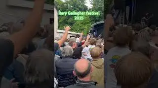 Show me your hands #rorygallagher #festival #ballyshannon