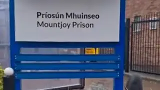 L b audits eire is liveat mountjoy prison ,protest for Enoch Burke release 27 November 2025