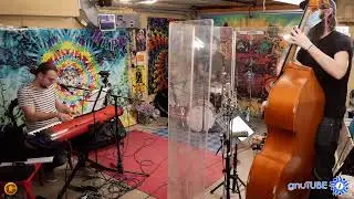 S1E05 Six Feet From Stardom with Joel Visentin & Friends Live from gnuHQ