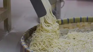 Making Mami Noodles the Traditional Way | Yummy Ph