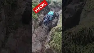 Rock Crawling #offroad #impossible #rctruck #capra #crazy #amazing #rccrawler