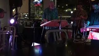David Perry Molina &ldquo; Tok Chaw&rdquo; Guzheng Barking Dog Grill Modesto