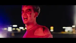 Les Louanges - Chauss&eacute;e (Official Music Video)