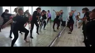 Halsey&ndash;Castle | Contemporary by Anna Dowganovska | iLike art complex dance studio
