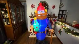 Gemmy 6ft inflatable Yukon Cornelius ￼