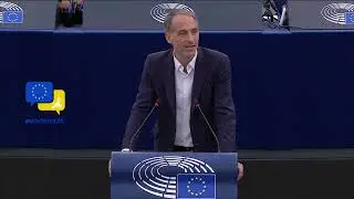Rapha&euml;l Glucksmann criticizes EU Commission President Ursula von der Leyen