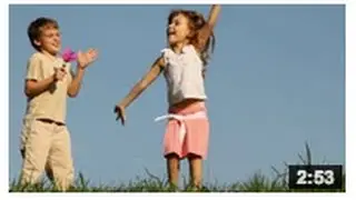 Greek Songs for kids - Mia oraia petalouda Μια ωραία πεταλούδα - Learn Greek for kids - Dinolingo