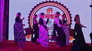 Retro dance performance mothers and daughters 