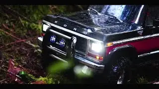 [Traxxas Red Defender 110+Bronco] Forest short course wheeling
