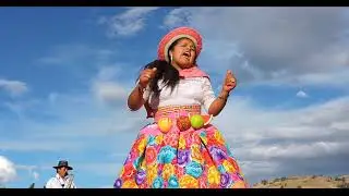 Santiago estilo Canipaco con VANITZA LANDEO  la voz angelical del Per&uacute;
