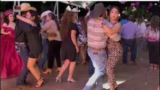 Muy buen baile nos aventamos con los vendavales puro disfrutar en Chihuahua bonito